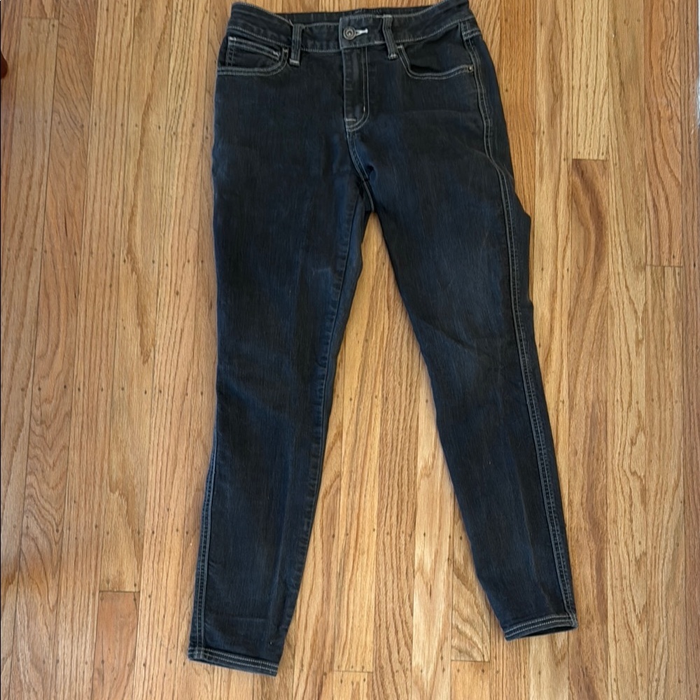 Prana size 26 comfy Dark Wash Denim Jeans
